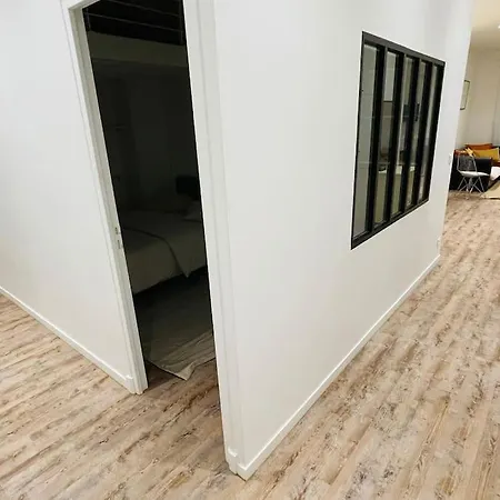 Appartamento 6 Pièces / 5 / Calme / Rdc