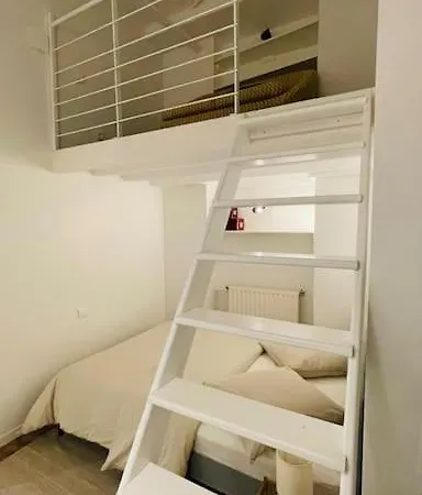 Appartamento 6 Pièces / 5 / Calme / Rdc *